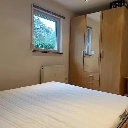 Ruhige In Apartament Wiesbaden